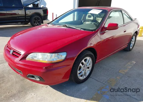 2001 Honda Accord 3.0 Ex из США, поврежденный, VIN 1HGCG22561A009960